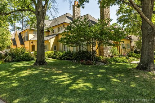 9805 Vandalia Ave, Tulsa, OK, 74137-4843 | Card Image