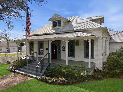 705 College St, Montgomery, TX, 77356-4443 | Card Image