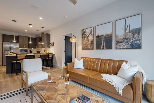 apt-215-303 31st Ave N, Nashville, TN, 37203-6393 | Card Image