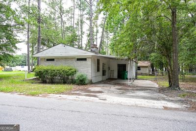 1304 Wainwright Drive, House other with 3 bedrooms, 2 bathrooms and null parking in Valdosta GA | Image 2