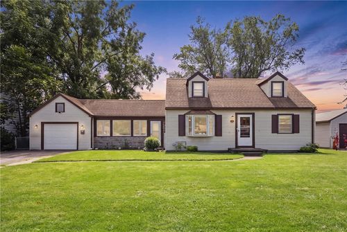 245 English Rd, Greece, NY, 14616-2420 | Card Image