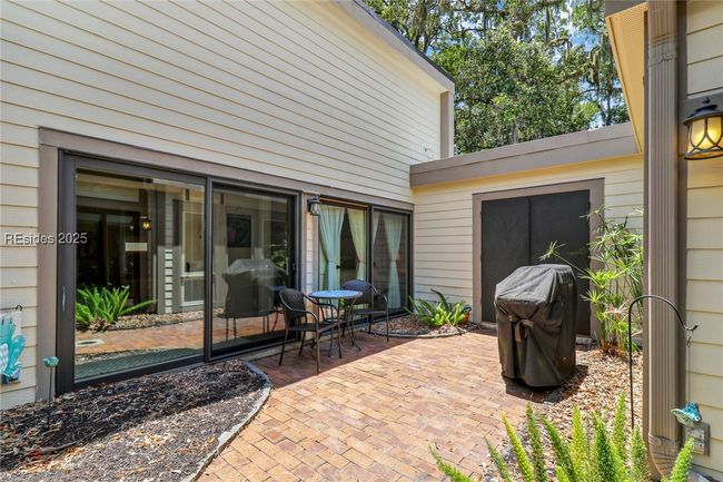 APT-391 - 15 Calibogue Cay Rd, Condo with 2 bedrooms, 2 bathrooms and null parking in Hilton Head Island SC | Image 13
