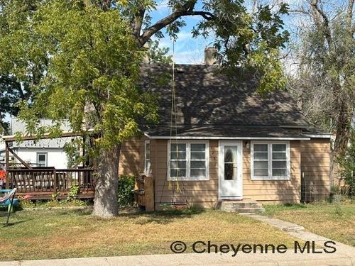 1056 Cedar St, WHEATLAND, WY, 82201 | Card Image