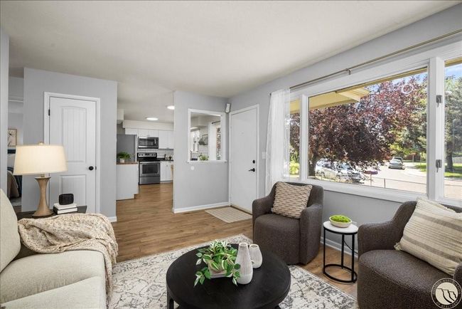 Living Room | Image 4