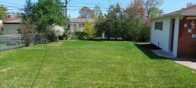 14582 Blue Skies St, House other with 4 bedrooms, 3 bathrooms and null parking in Livonia MI | Image 6