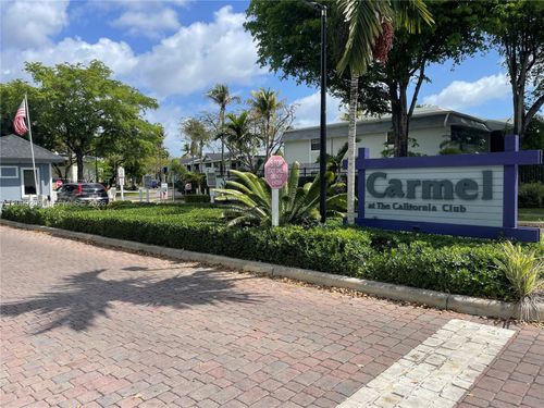 6205-819 Ne 199th St, Miami, FL, 33179-3075 | Card Image
