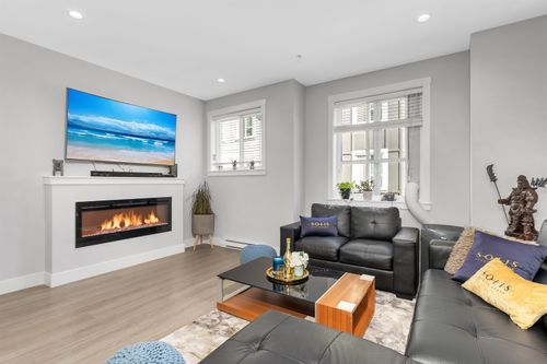 56-20860 76 Ave, Langley, BC, V2Y0S8 | Card Image