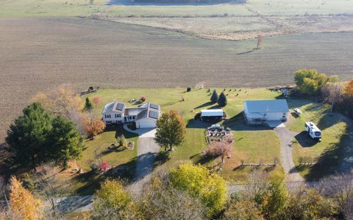 16029 S 33rd St, Vicksburg, MI, 49097-9545 | Card Image