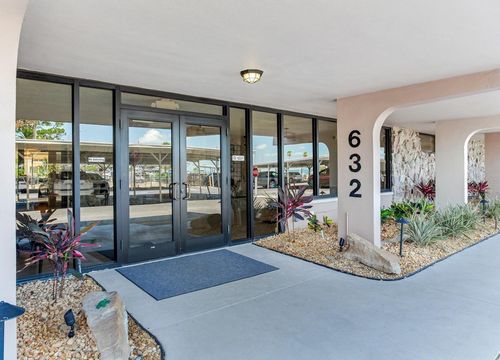 736-632 Edgewater Dr, Dunedin, FL, 34698-6986 | Card Image