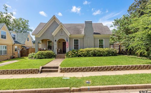 206 W Shaw St, Tyler, TX, 75701-3026 | Card Image