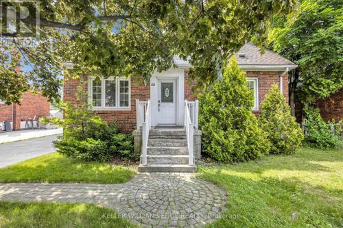 44 W 4th St, Hamilton, ON, L9C3M4 | Card Image