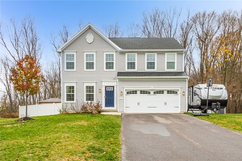 5861 Tweed Trl, Farmington, NY, 14425-8807 | Card Image