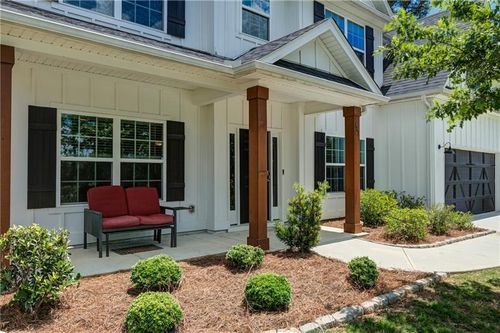 103 Pacific Ave, Sharpsburg, GA, 30277-6963 | Card Image