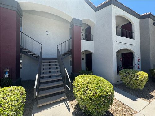1723-950 Seven Hills Dr, Henderson, NV, 89052-4308 | Card Image