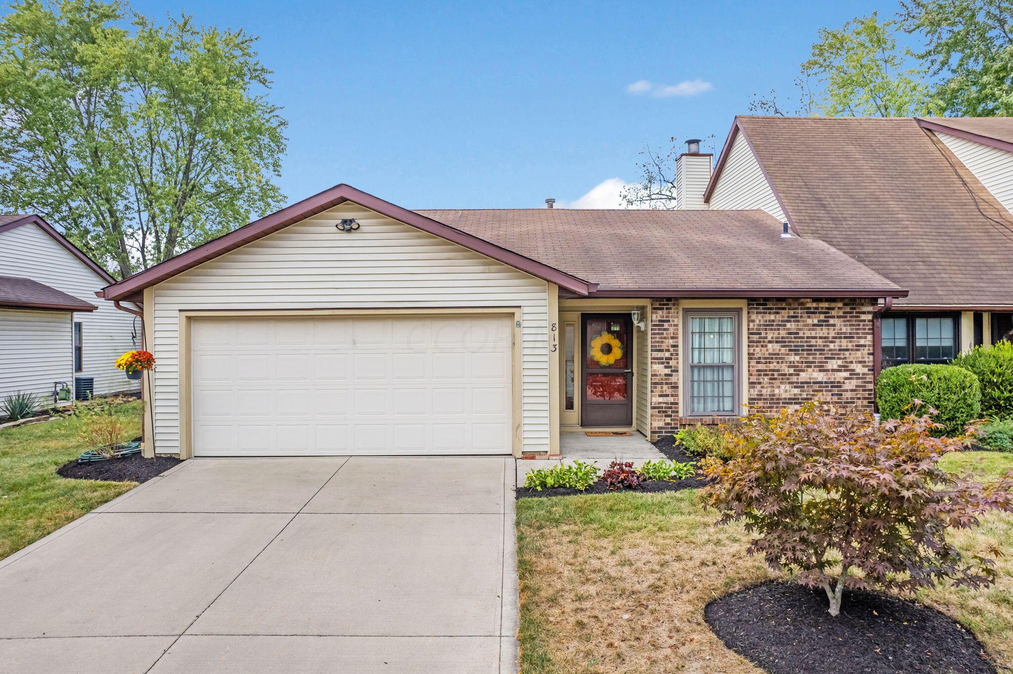 Applewood Ln, Westerville, OH 43081