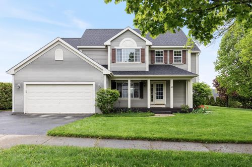 10 Pomfret Ln, Essex, VT, 05452-2652 | Card Image