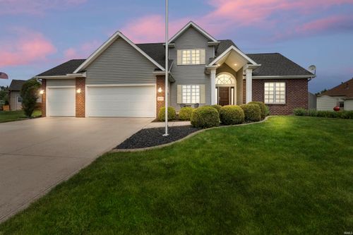 4616 Homestead Trl, Woodburn, IN, 46797-9691 | Card Image
