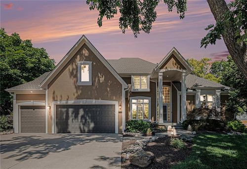 14620 Hayes St, Overland Park, KS, 66221-2259 | Card Image