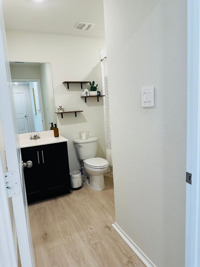 178 Levi Lndg, House other with 3 bedrooms, 2 bathrooms and 4 parking in Kyle TX | Image 20