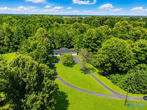 239 Echo Ln, Toney, AL, 35773-5710 | Card Image