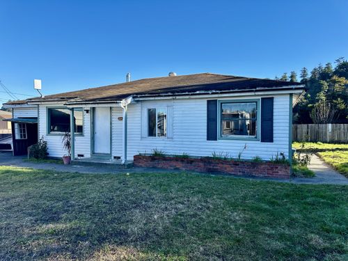 2025 Eel River Drive, Fortuna, CA, 95540 | Card Image