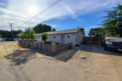 2612 E Harding Way, Stockton, CA, 95205-3531 | Card Image