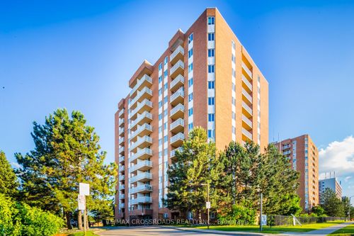 1204-15 Sewells Rd, Scarborough, ON, M1B3V7 | Card Image