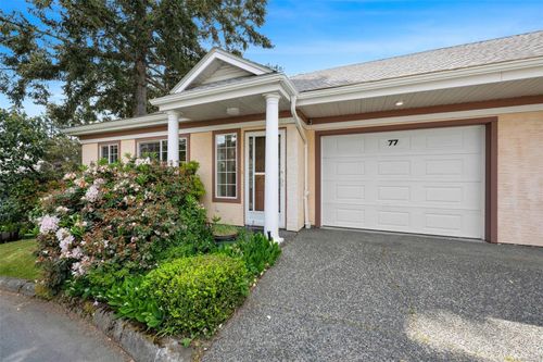 77-14 Erskine Lane, Victoria, BC, V8Z7J7 | Card Image