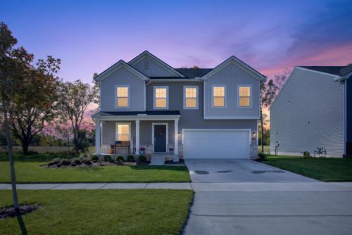 34-636 Countryside Dr, Chelsea, MI, 48118-1587 | Card Image