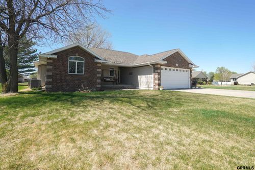 814 Lincoln Ave, Shelton, NE, 68876-1602 | Card Image