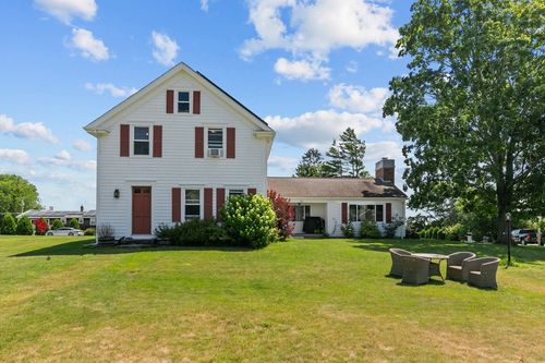 20 Borden Farm Rd, Portsmouth, RI, 02871-4001 | Card Image
