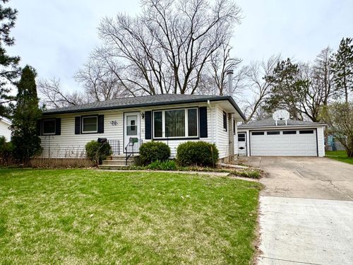 711 5th Ave Se, Stewartville, MN, 55976-1417 | Card Image