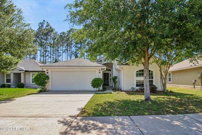 96457 Commodore Point Drive, House other with 3 bedrooms, 2 bathrooms and null parking in Yulee FL | Image 2