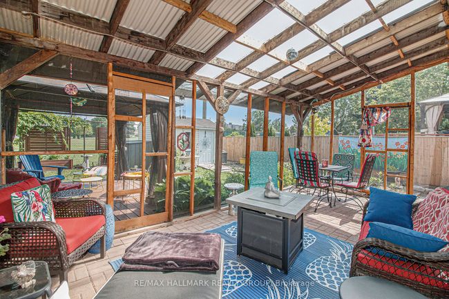 1036 Gill Ave, House other with 3 bedrooms, 2 bathrooms and 3 parking in Ottawa ON | Image 25