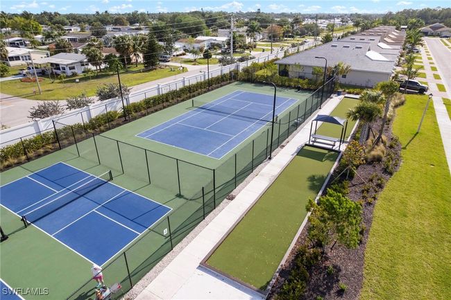 1208 Enbrook Loop, House attached with 2 bedrooms, 2 bathrooms and null parking in NAPLES FL | Image 34