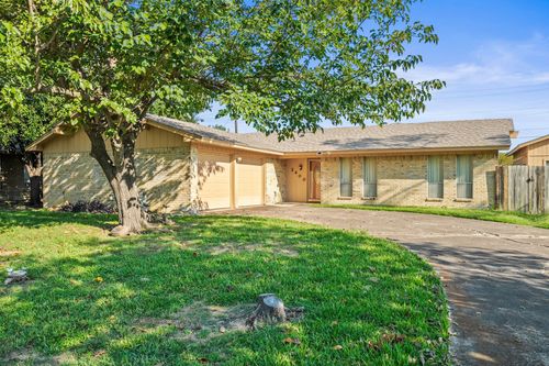 2400 Bowling Green St, Denton, TX, 76201-0704 | Card Image