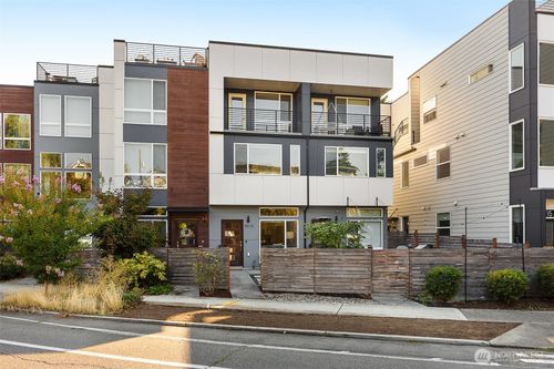 5910 Fauntleroy Way Sw, Seattle, WA, 98136-1633 | Card Image