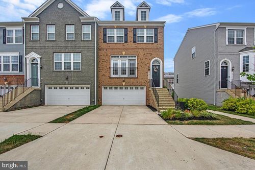 6915 Stansbury Ln, LANDOVER, MD, 20785-1964 | Card Image