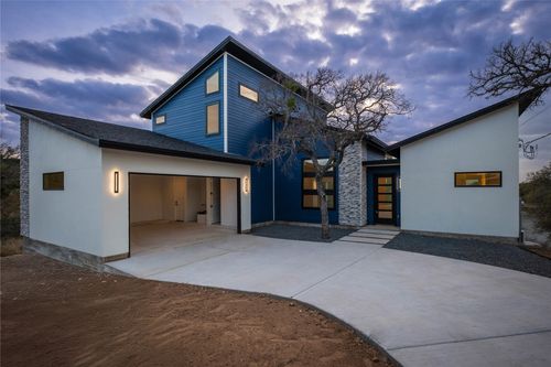 334 Lake Dr, Buchanan Dam, TX, 78609-4437 | Card Image