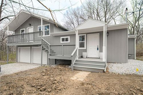 6000 Ne 52nd St, Kansas City, MO, 64119-3201 | Card Image