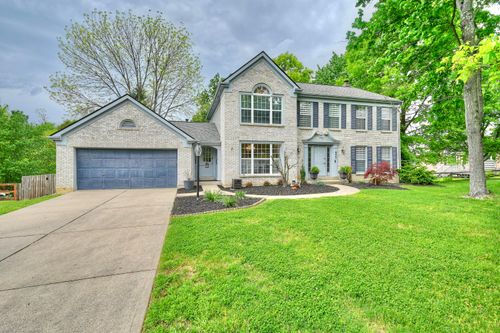 8547 Woodcreek Dr, Florence, KY, 41042-8267 | Card Image