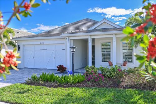 8055 Slipway Drive, SARASOTA, FL, 34240 | Card Image