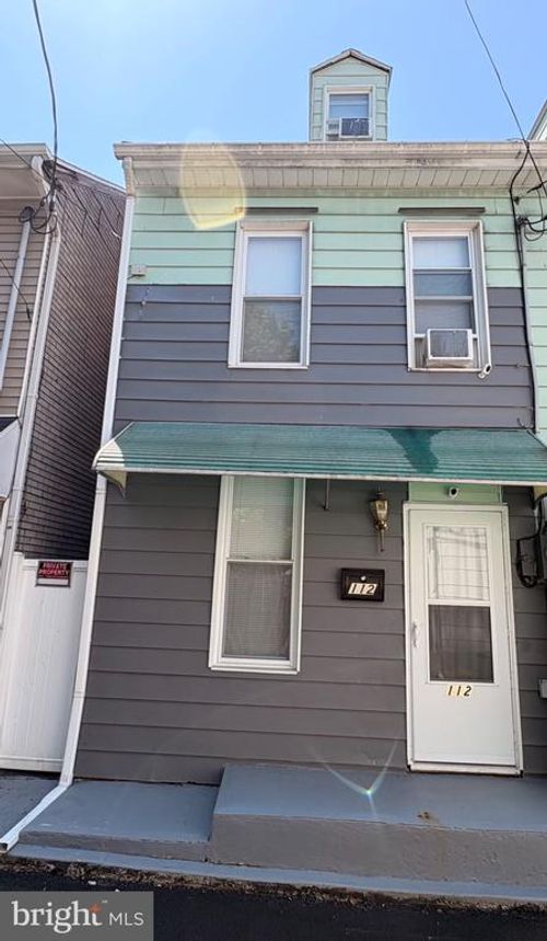 112 W Penn St, SHENANDOAH, PA, 17976-1658 | Card Image