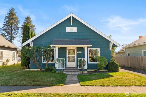618 W Maple St, Centralia, WA, 98531-2813 | Card Image