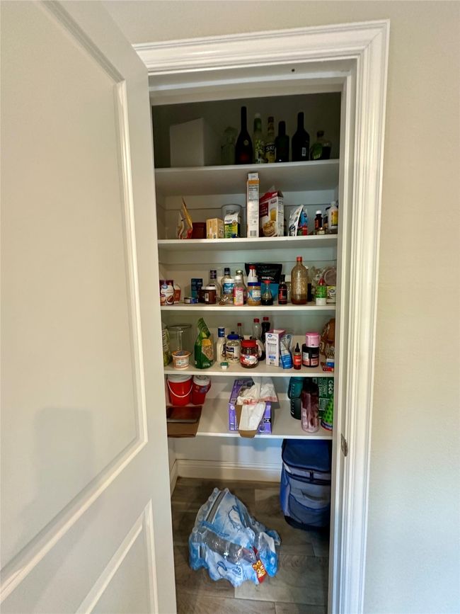 View of pantry | Image 19