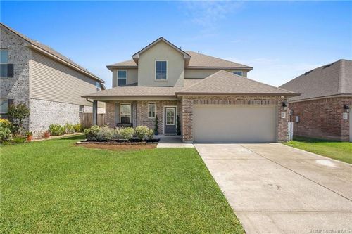 308 Oak Hampton Dr, Sulphur, LA, 70665-8811 | Card Image