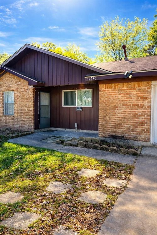 17230 Blairwood Dr, Houston, TX, 77049-1108 | Card Image