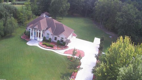 400 E Romeo Rd, Oakland, MI, 48363-1636 | Card Image