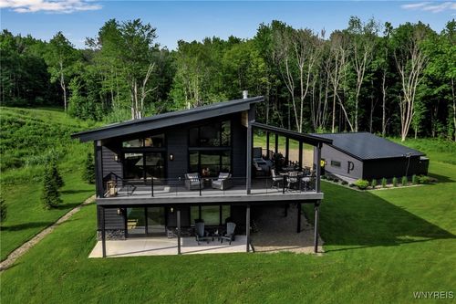 8 Trail Heights Road, Ellicottville, NY, 14731 | Card Image