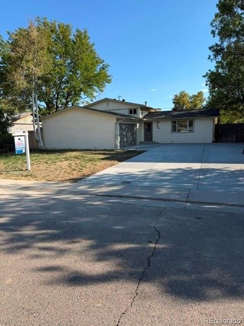 966 E 8th Ave, Broomfield, CO, 80020-1527 | Card Image